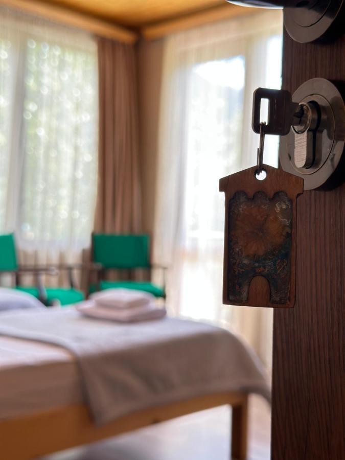Bala'S House Hotel Mestia Luaran gambar